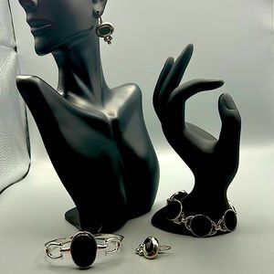 Vintage Silver and onyx bracelets and pierced earrings made in Thailand